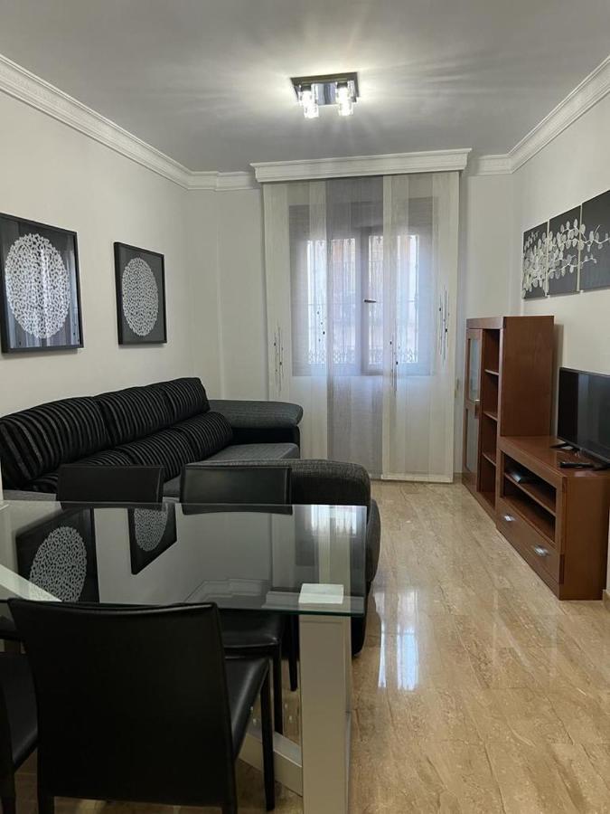 Apartamento La Muralla II Baena Exterior photo